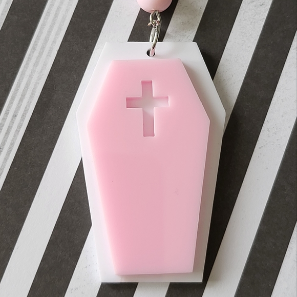 Coffin Keychain - Picture 2 of 2